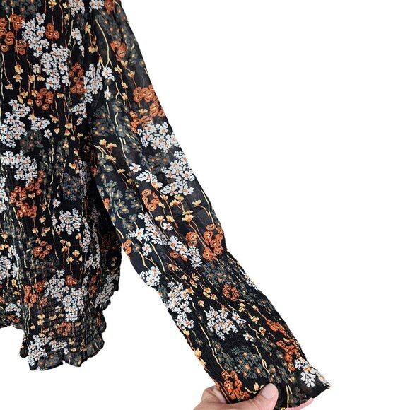 Terra & Sky Women's Plus Size 3X  Long Sleeve Smocked Floral Top Casual Career - Picture 6 of 11